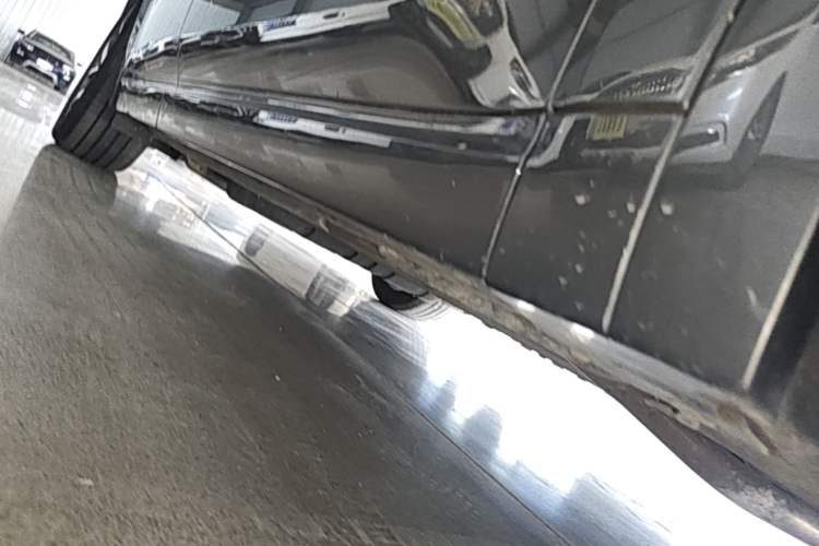 Used Li Auto L8 2023 Pro Model Right Side Sill