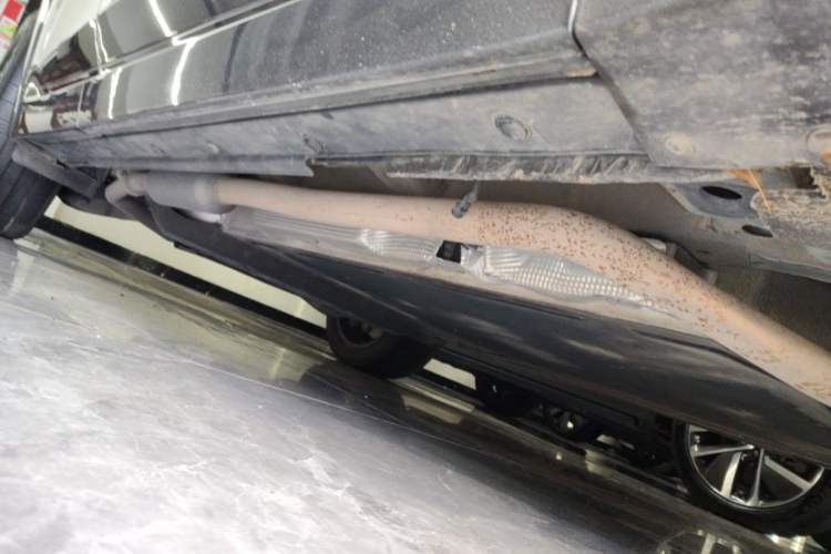 Used Li Auto L8 2023 Max model Right Side Sill