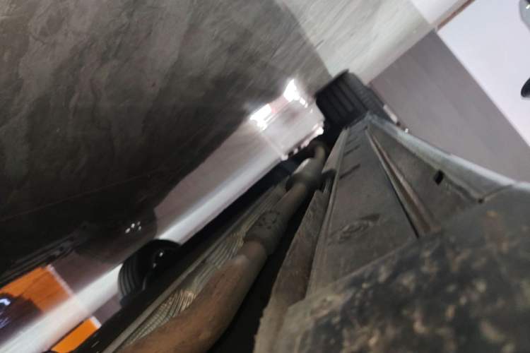Used Li Auto L8 2023 Pro Model Right Side Sill