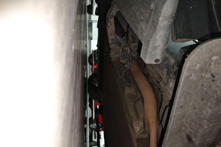 Used Li Auto L8 2023 Pro Model Right Side Sill