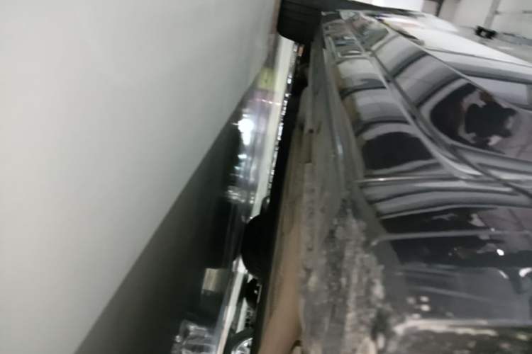 Used Li Auto L8 2023 Pro Model Right Side Sill
