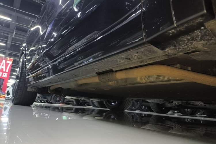 Used Li Auto L8 2023 Pro Model Right Side Sill