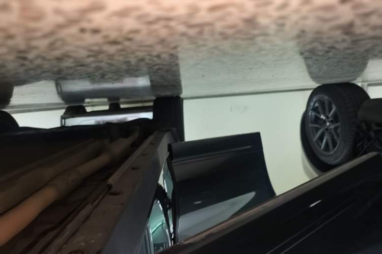 Used Li Auto L8 2023 Air model Right Side Sill