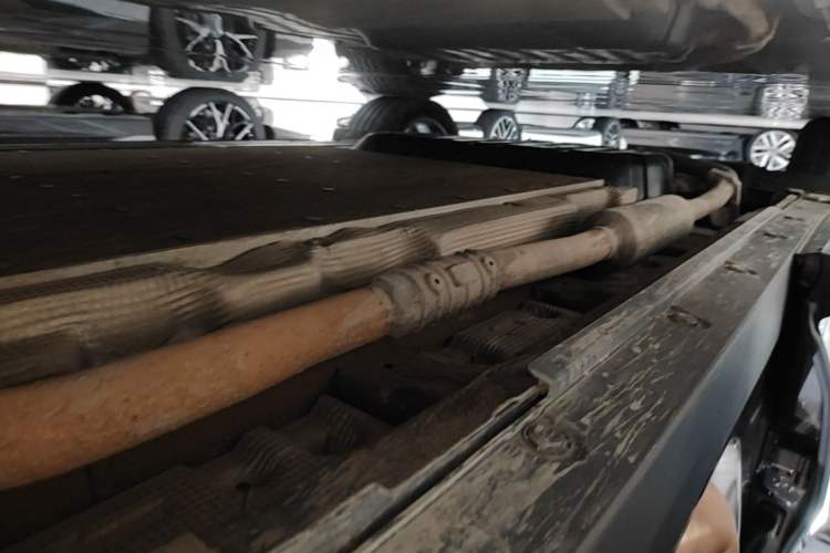 Used Li Auto L8 2023 Pro Model Right Side Sill