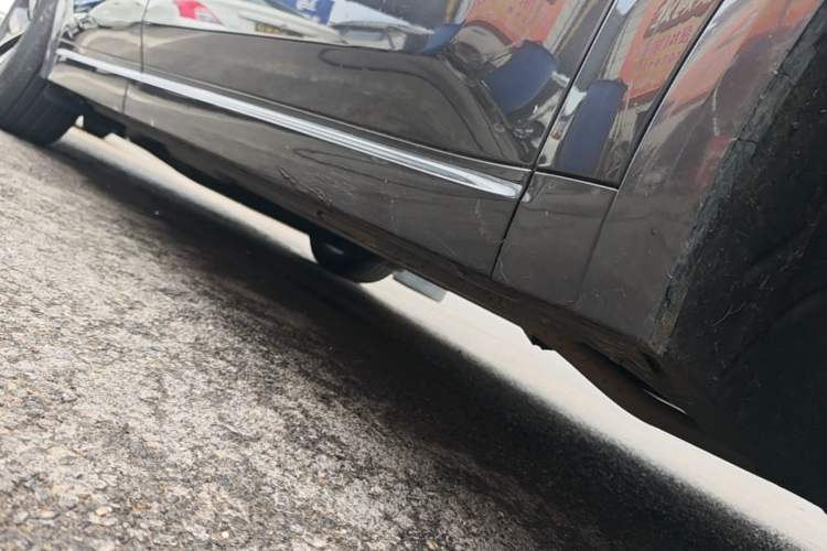 Used Li Auto L8 2023 Max model Right Side Sill