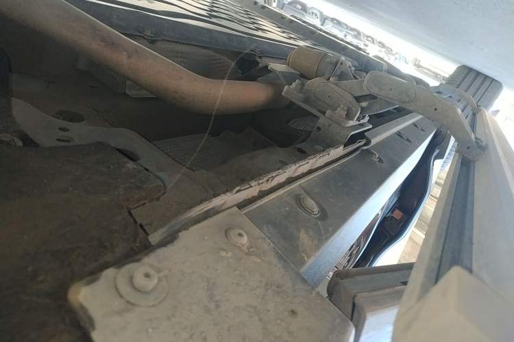 Used Li Auto L8 2023 Pro Model Right Side Sill
