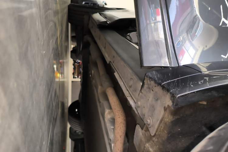 Used Li Auto L8 2023 Air model Right Side Sill