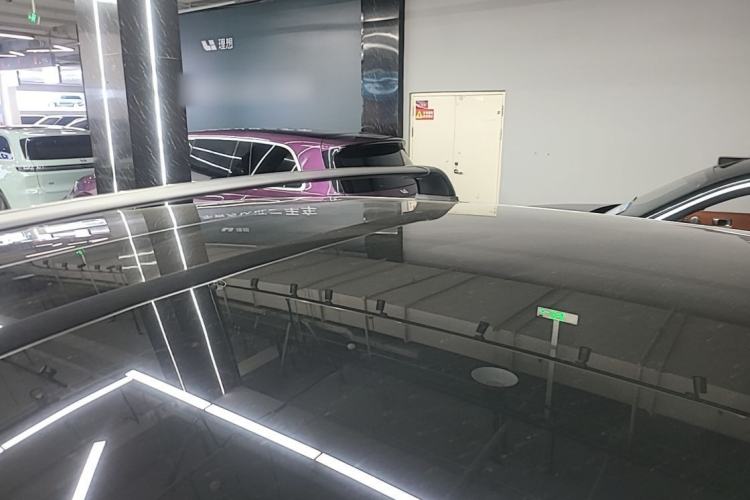 Used Li Auto L8 2023 Pro Model Roof