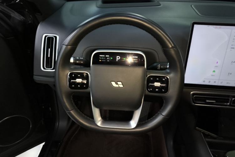 Used Li Auto L8 2023 Pro Model Steering Wheel