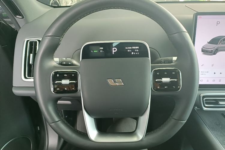 Used Li Auto L8 2023 Pro Model Steering Wheel