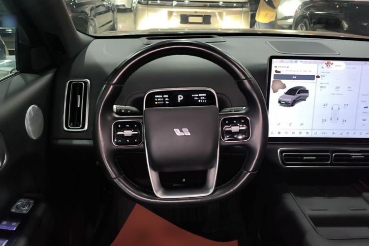 Used Li Auto L8 2023 Pro Model Steering Wheel