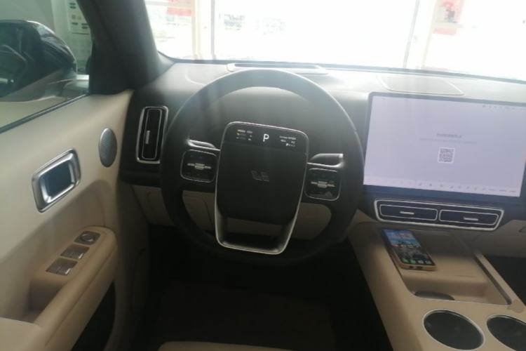 Used Li Auto L8 2023 Pro Model Steering Wheel