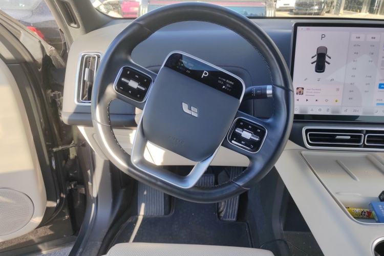 Used Li Auto L8 2023 Air model Steering Wheel