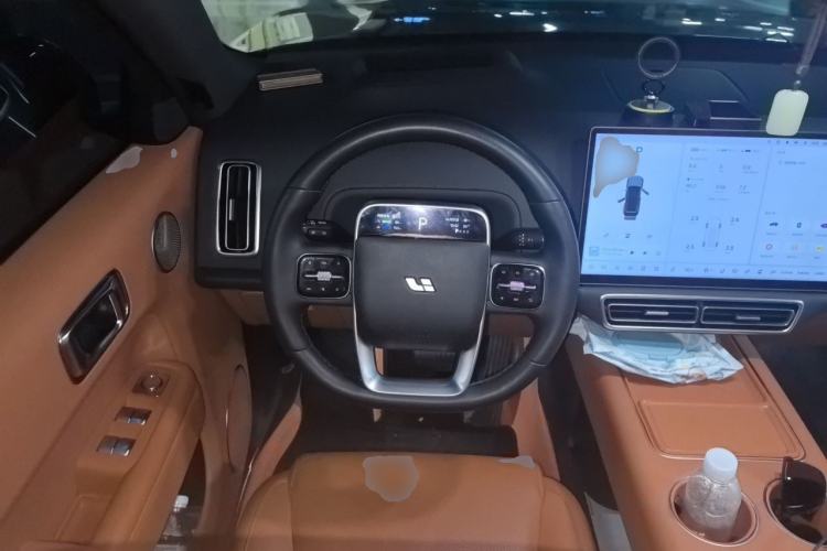 Used Li Auto L8 2023 Pro Model Steering Wheel