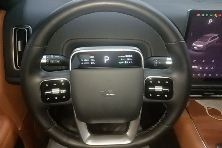 Used Li Auto L8 2023 Pro Model Steering Wheel