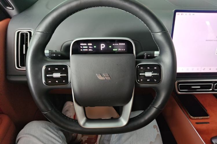 Used Li Auto L8 2023 Pro Model Steering Wheel