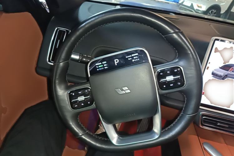 Used Li Auto L8 2023 Pro Model Steering Wheel