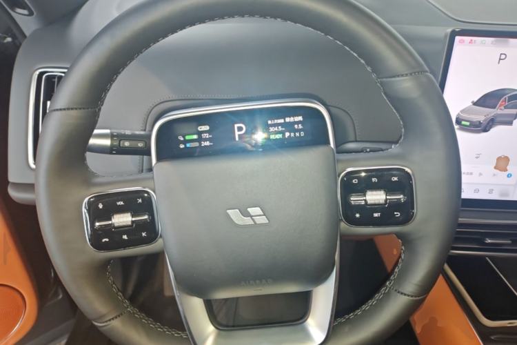 Used Li Auto L8 2023 Pro Model Steering Wheel