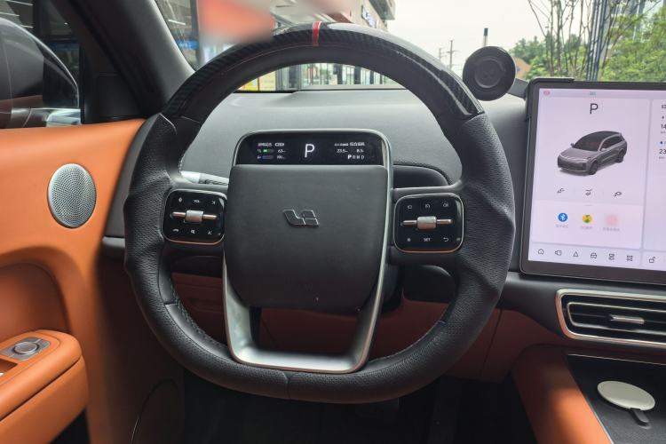 Used Li Auto L8 2023 Pro Model Steering Wheel
