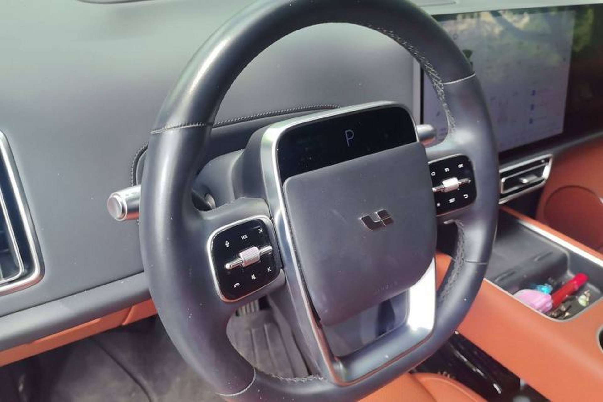 Used Li Auto L8 2023 Pro Model Steering Wheel