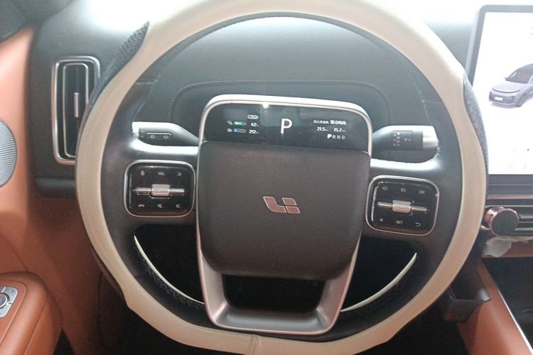 Used Li Auto L8 2023 Pro Model Steering Wheel