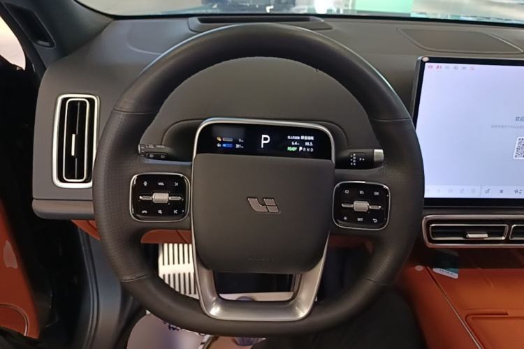 Used Li Auto L8 2023 Pro Model Steering Wheel
