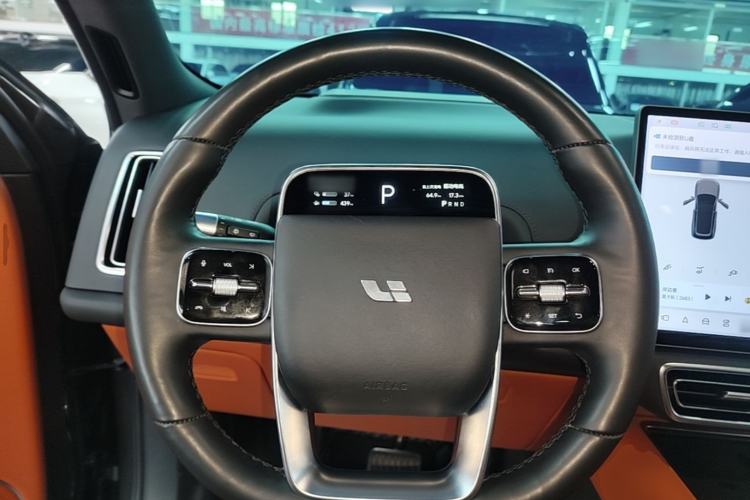 Used Li Auto L8 2023 Pro Model Steering Wheel