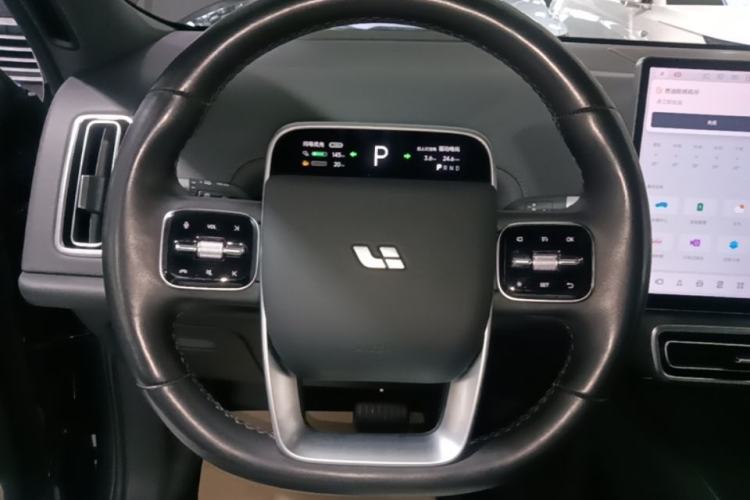 Used Li Auto L8 2023 Pro Model Steering Wheel
