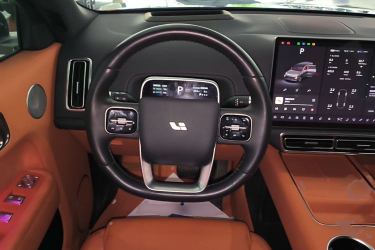 Used Li Auto L8 2023 Pro Model Steering Wheel
