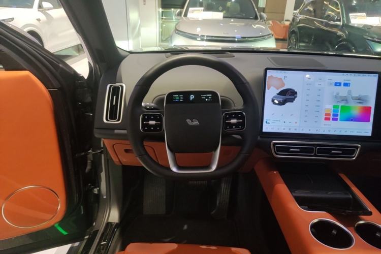 Used Li Auto L8 2023 Pro Model Steering Wheel