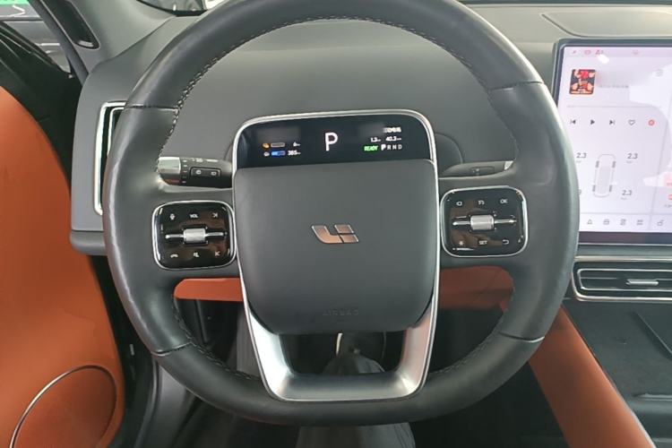 Used Li Auto L8 2023 Pro Model Steering Wheel