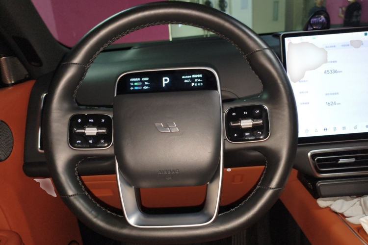 Used Li Auto L8 2023 Pro Model Steering Wheel