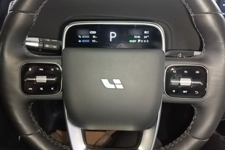 Used Li Auto L8 2023 Pro Model Steering Wheel
