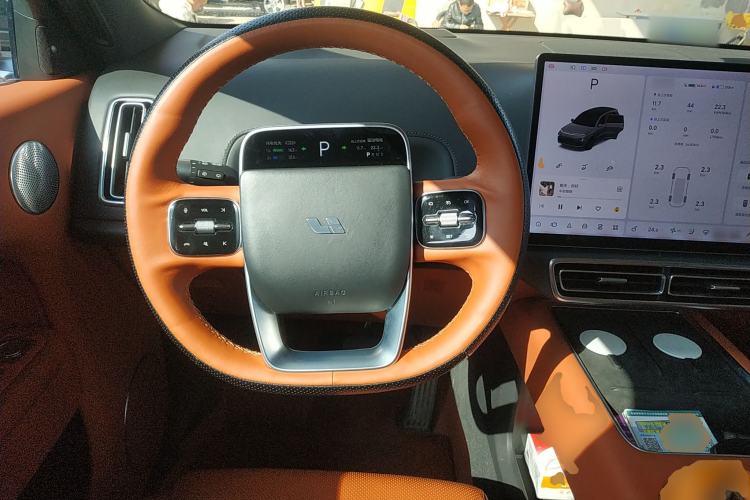 Used Li Auto L8 2023 Pro Model Steering Wheel