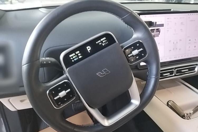 Used Li Auto L8 2023 Pro Model Steering Wheel