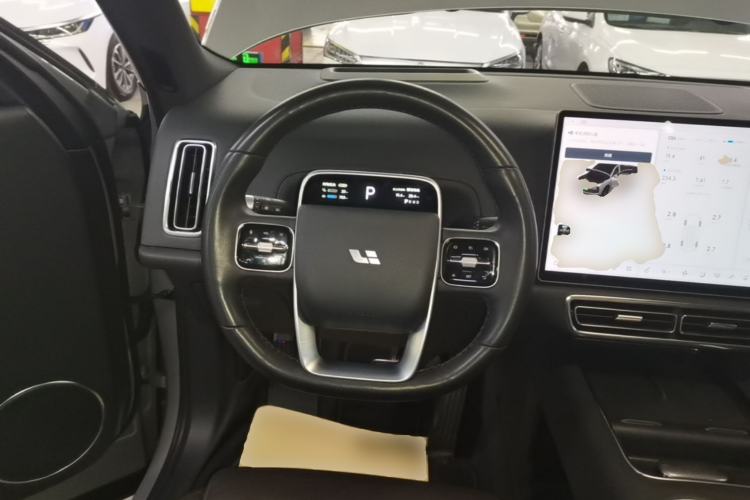 Used Li Auto L8 2023 Pro Model Steering Wheel