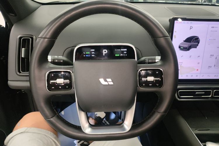 Used Li Auto L8 2023 Max model Steering Wheel