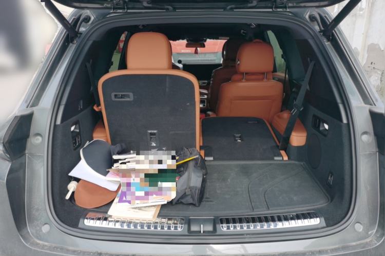 Used Li Auto L8 2023 Pro Model Trunk
