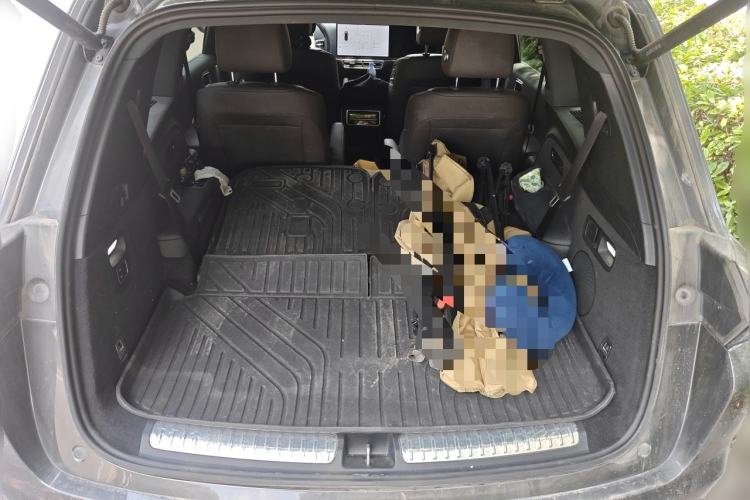 Used Li Auto L8 2023 Air model Trunk