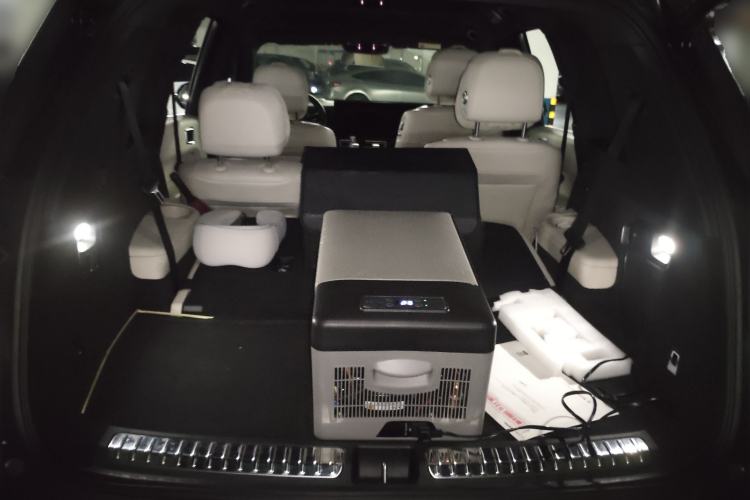 Used Li Auto L8 2023 Pro Model Trunk
