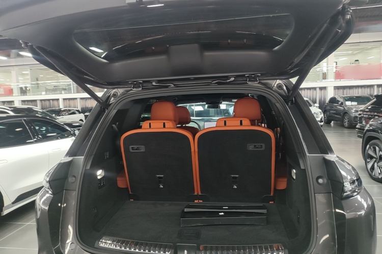 Used Li Auto L8 2023 Pro Model Trunk
