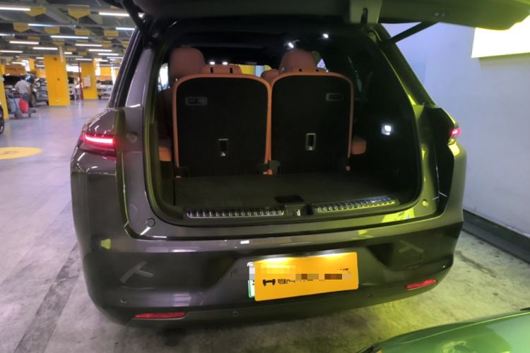 Used Li Auto L8 2023 Air model Trunk