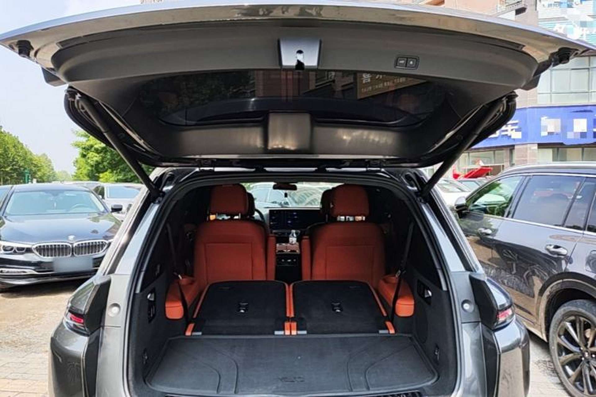 Used Li Auto L8 2023 Pro Model Trunk