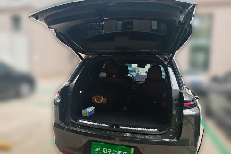 Used Li Auto L8 2023 Pro Model Trunk