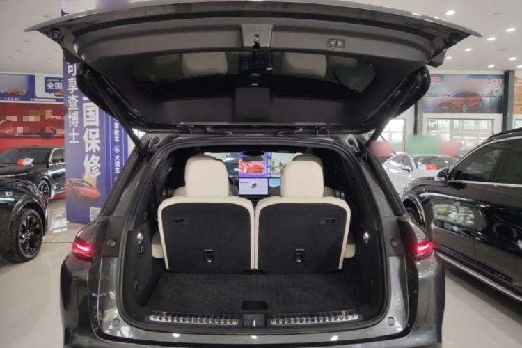 Used Li Auto L8 2023 Pro Model Trunk