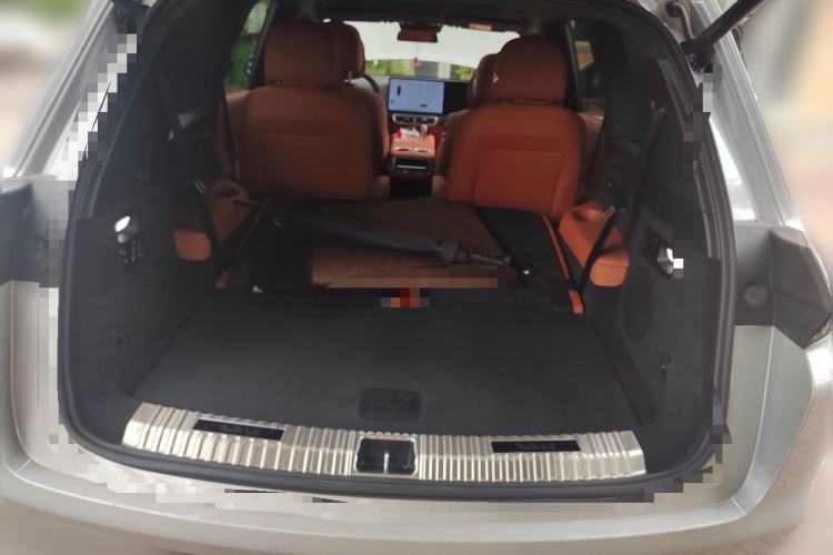 Used Li Auto L8 2023 Pro Model Trunk