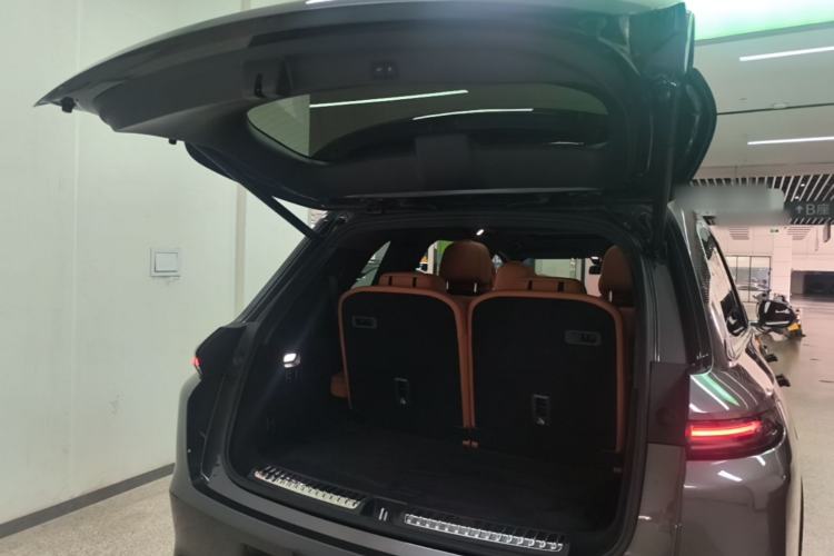 Used Li Auto L8 2023 Air model Trunk