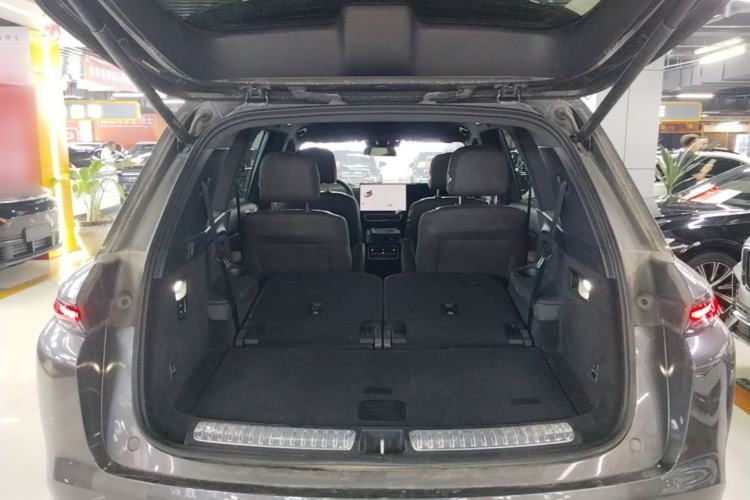 Used Li Auto L8 2023 Air model Trunk