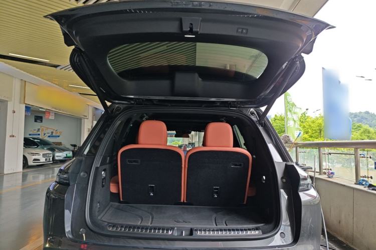 Used Li Auto L8 2023 Air model Trunk