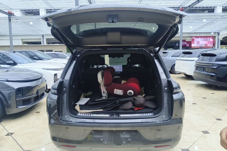 Used Li Auto L8 2023 Max model Trunk